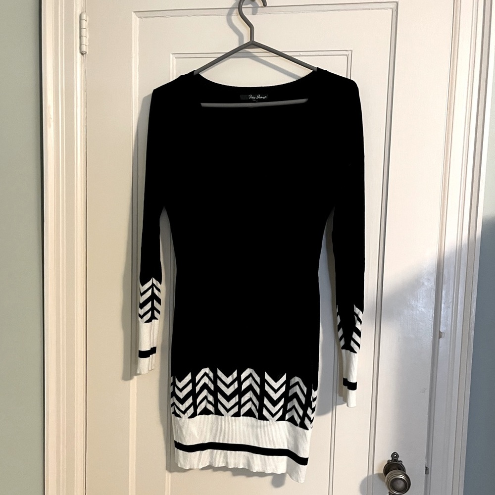Knit V neck Bodycon dress.